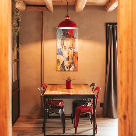 Appartement Thematique: Voyage Industriel Travers Esterno foto
