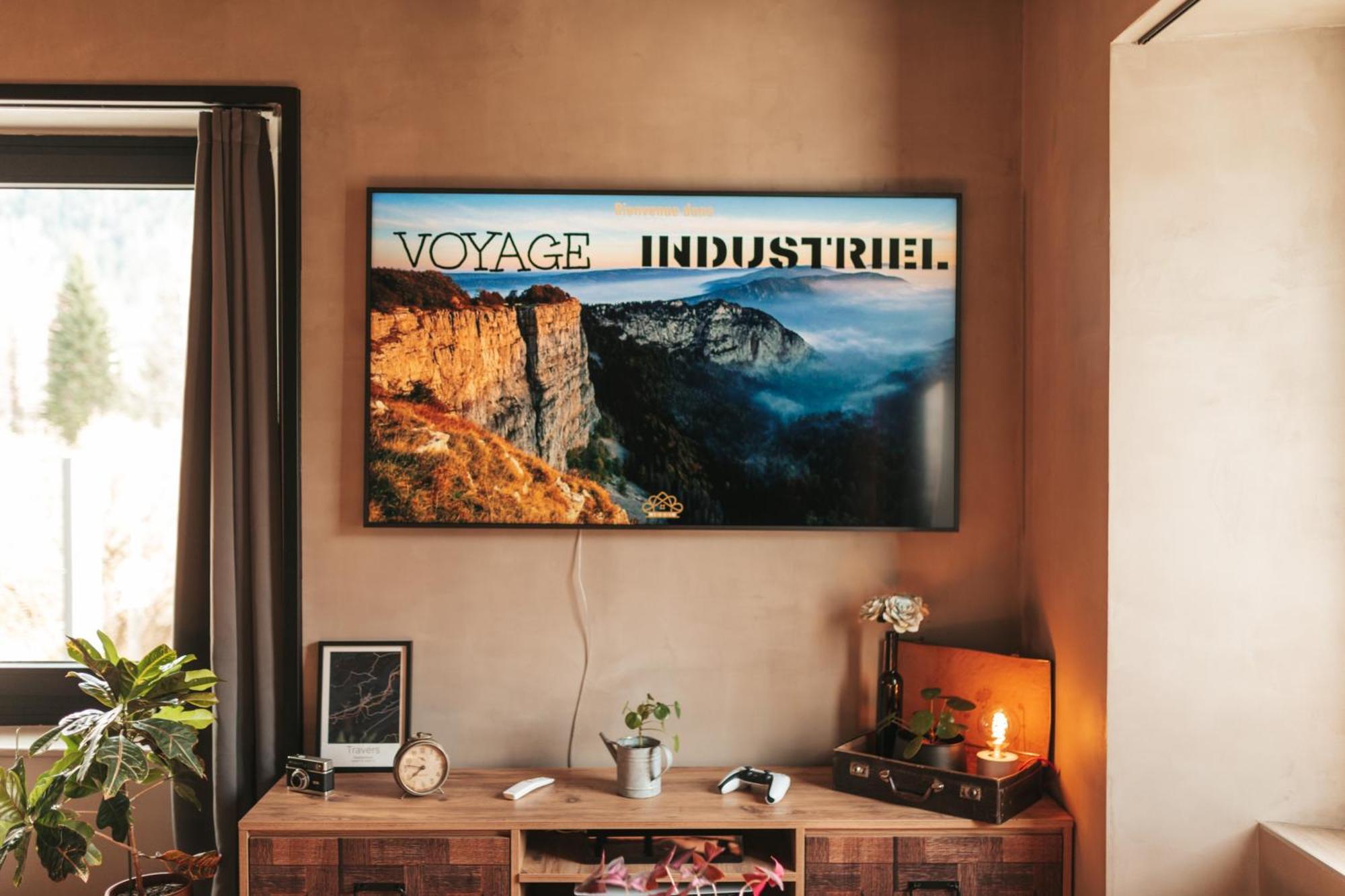 Appartement Thematique: Voyage Industriel Travers Esterno foto