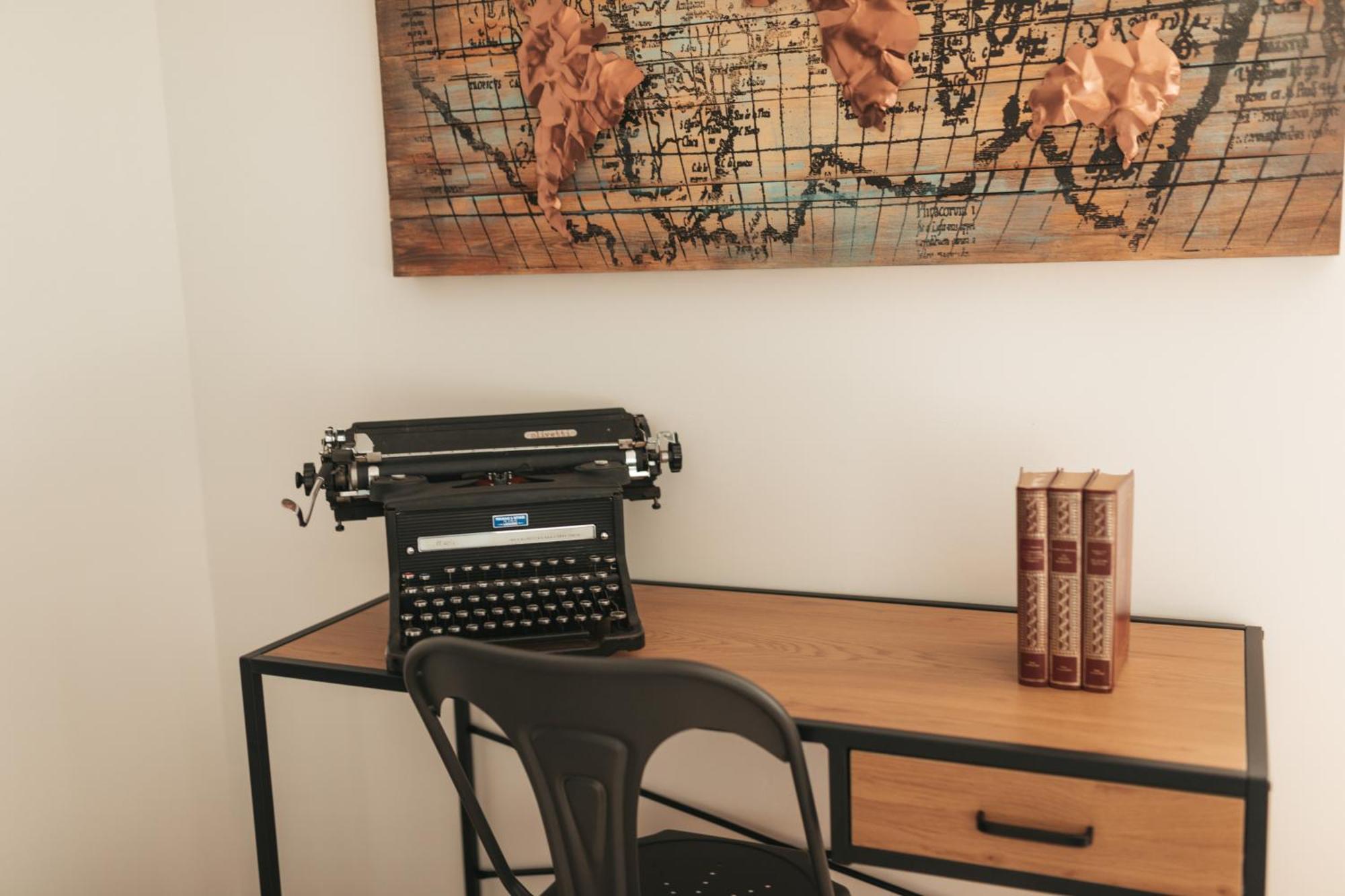 Appartement Thematique: Voyage Industriel Travers Esterno foto